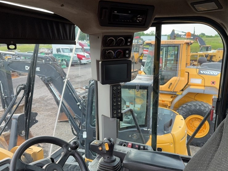 caterpillar-950m-image-19