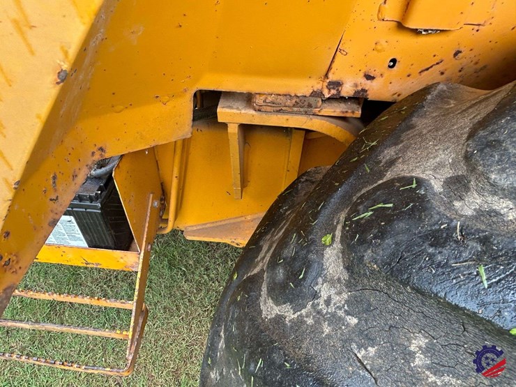 1989-john-deere-310-image-45