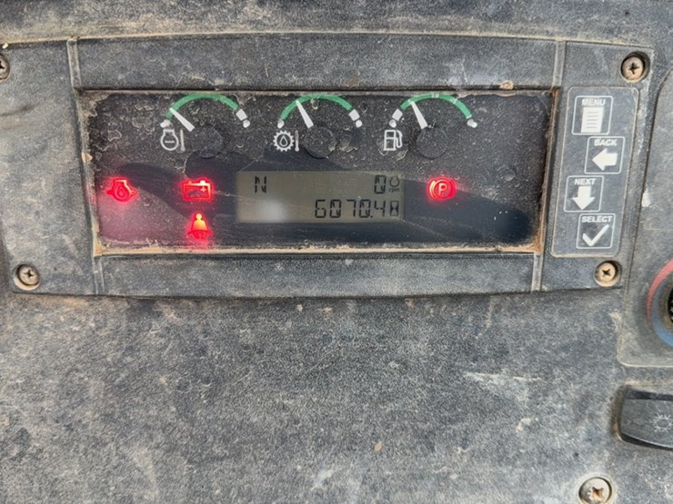 deere-310sj-image-17