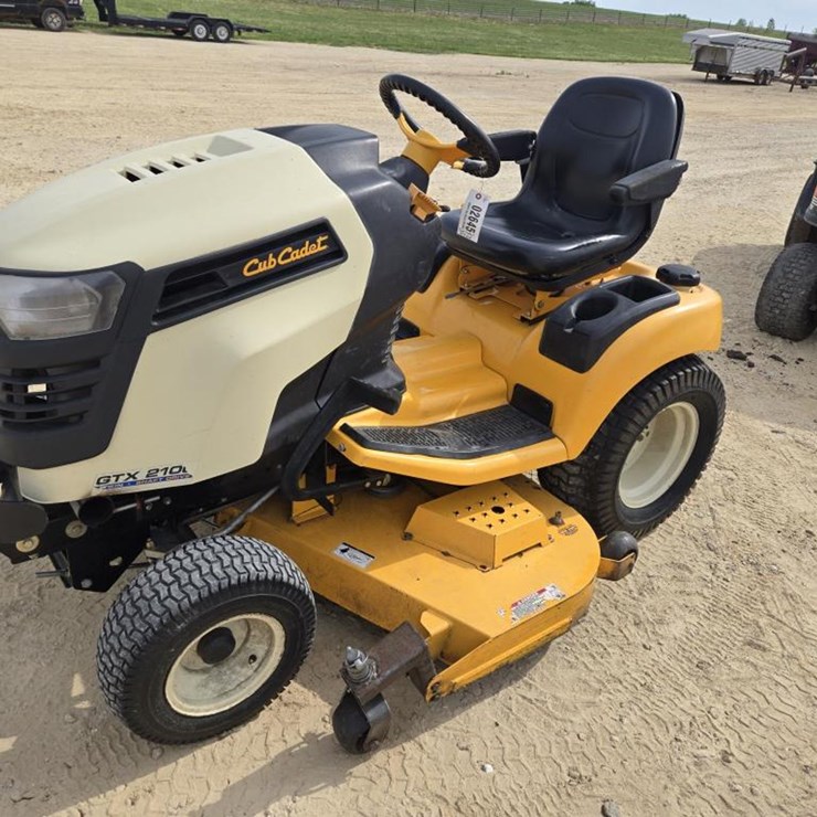 CUB CADET GTX2100
