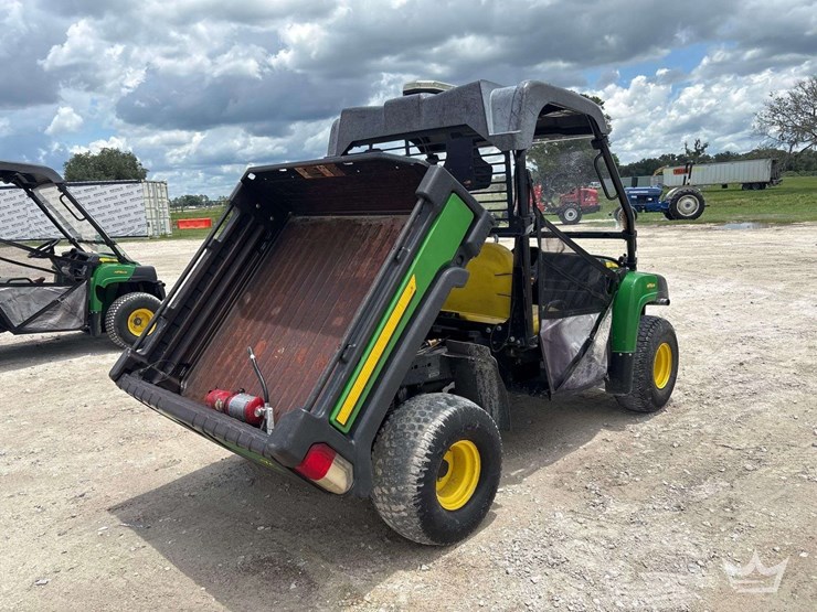 john-deere-gator-image-3