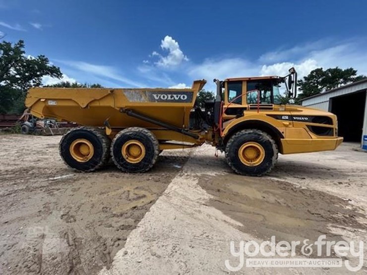 2022-volvo-a25g-image-3