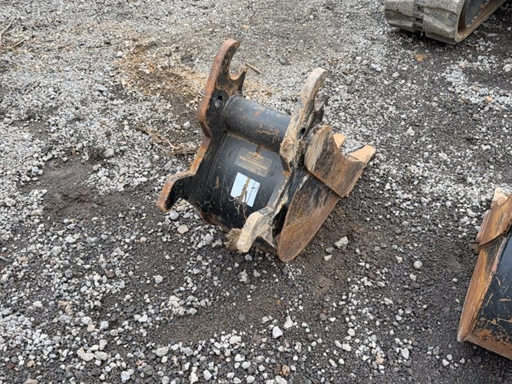 2148-john-deere-12-image-3
