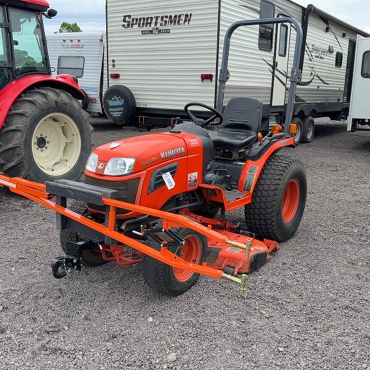 KUBOTA B2320