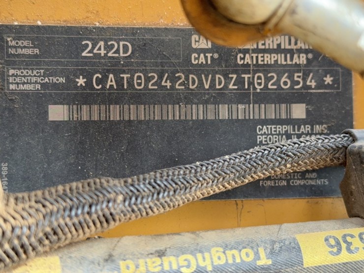 caterpillar-242d-image-7