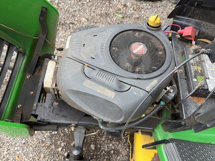 john-deere-l108-image-8