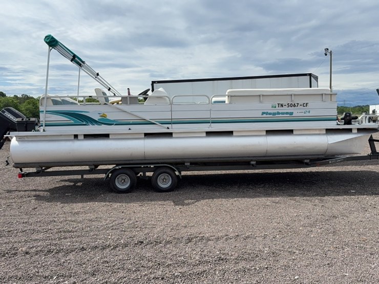 #3000-•-playbouy-eagle-24'-pontoon-image-4