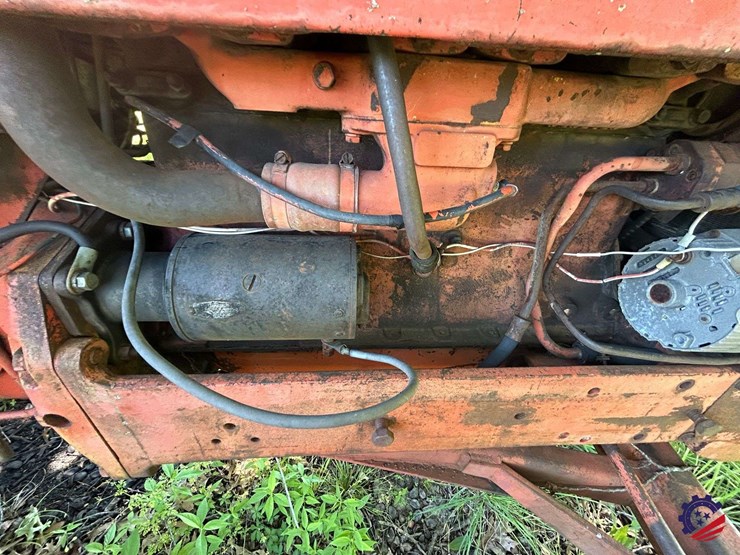 (inop)-allis-chalmers-farm-tractor-image-21