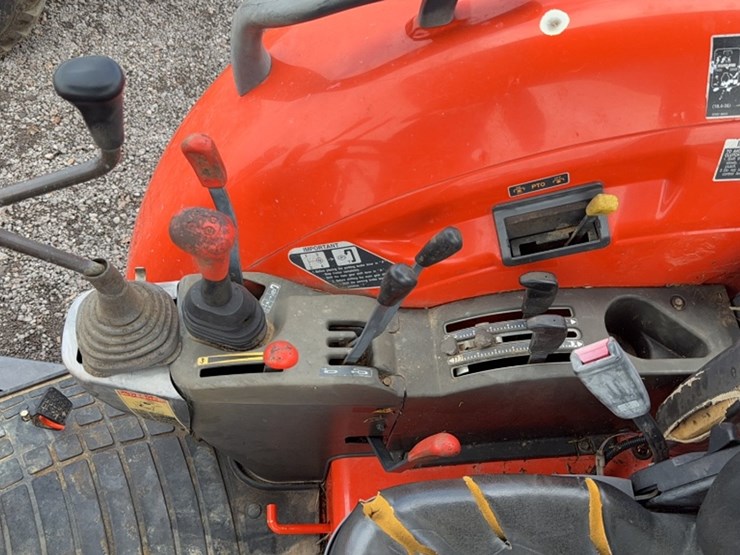 kubota-m8540-image-16