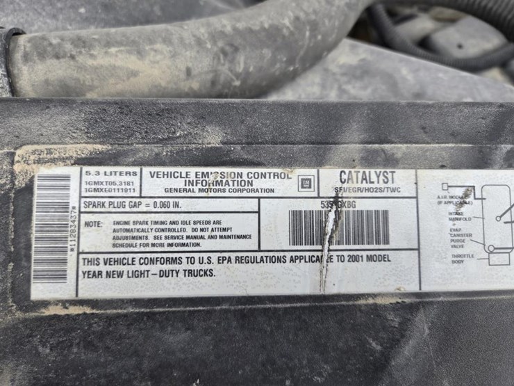 2001-chevrolet-silverado-1500-image-20
