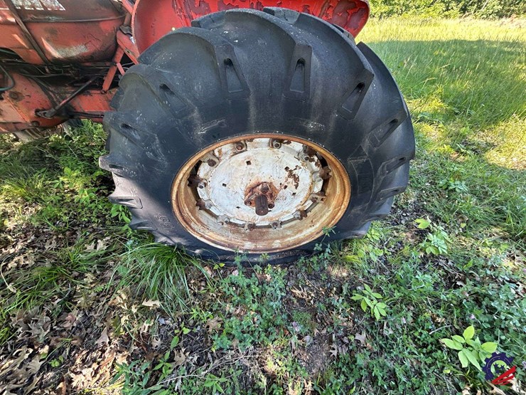 (inop)-allis-chalmers-farm-tractor-image-10