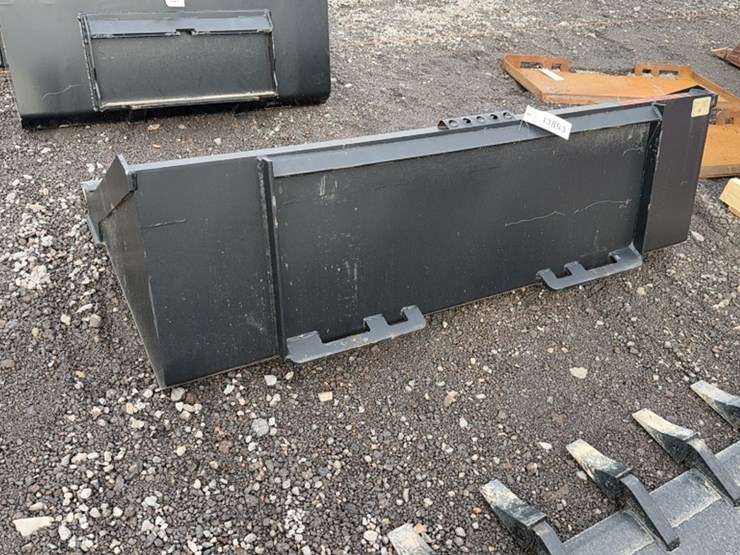 #2062-•-trubilt-66"-skid-steer-smooth-bucket-image-3
