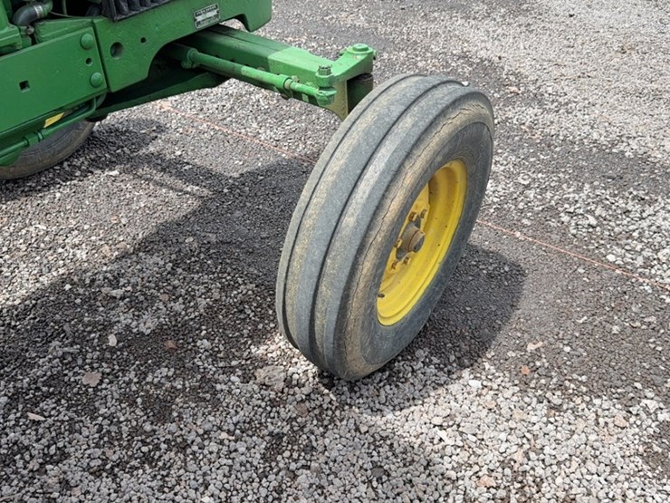john-deere-2630-image-5
