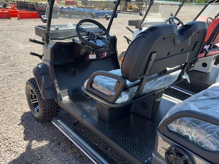 #3092-•-2026-wolverine-kb-g4t2h-electric-golf-cart-image-10