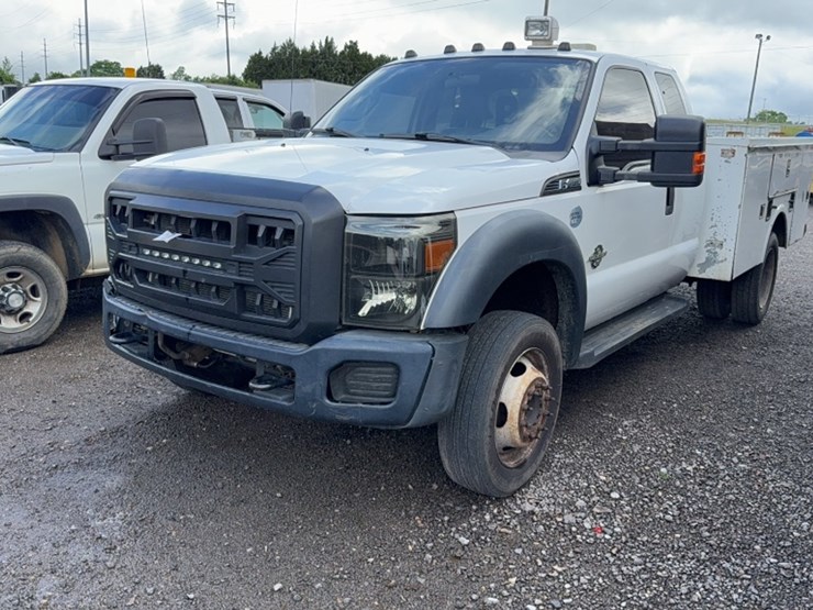 2012-ford-f450-image-1
