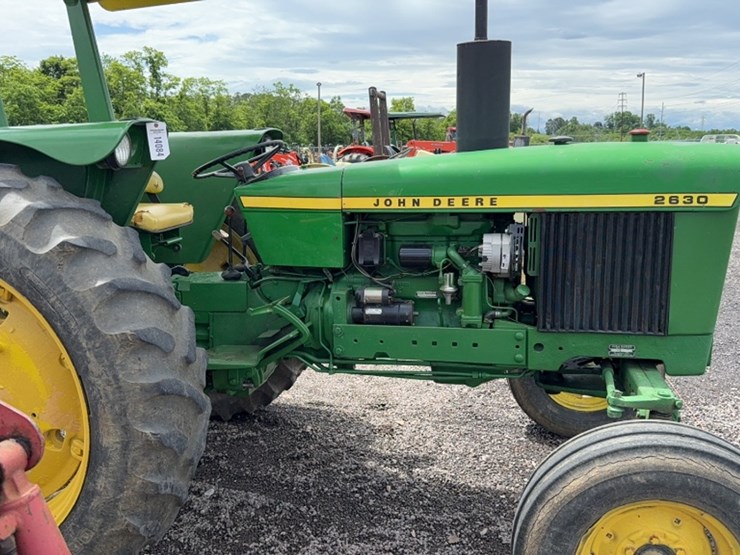 john-deere-2630-image-4