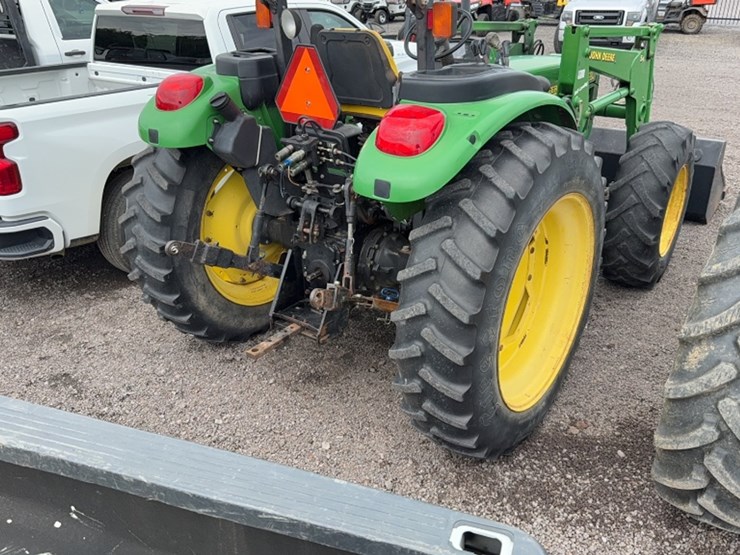 john-deere-5520-image-7