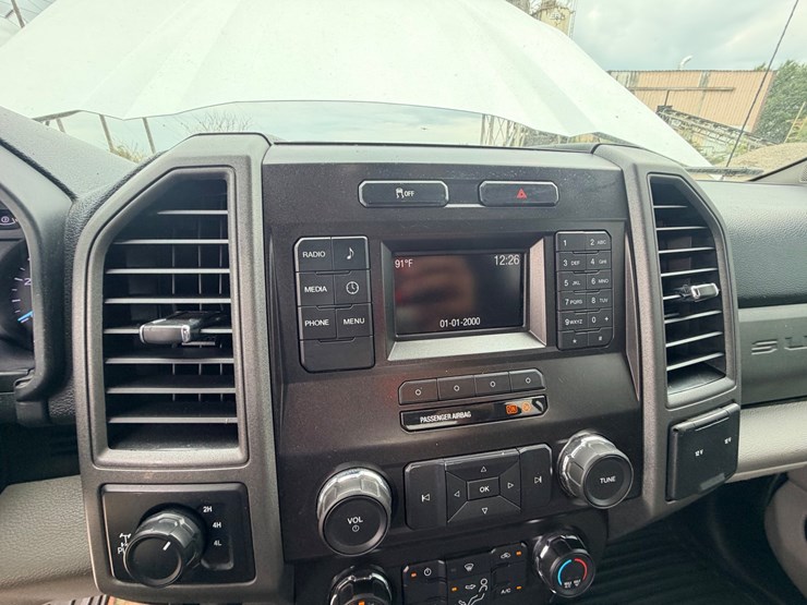 2019-ford-f250-image-44