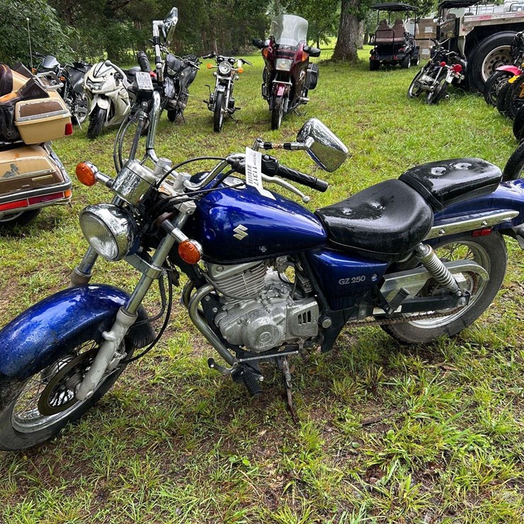 2007 SUZUKI GZ250 MOTORCYCLE
