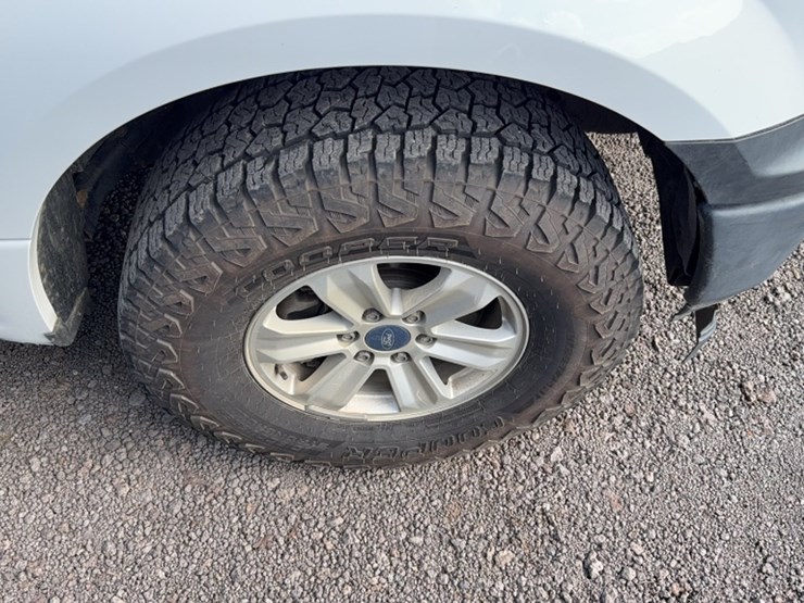 2019-ford-f150-image-4