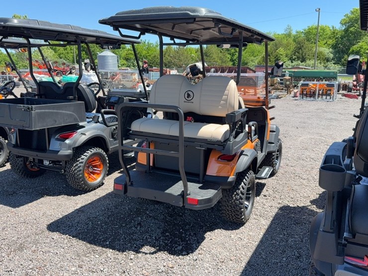 #3095-•-2026-wolverine-kb-g2-2h-electric-golf-cart-image-6