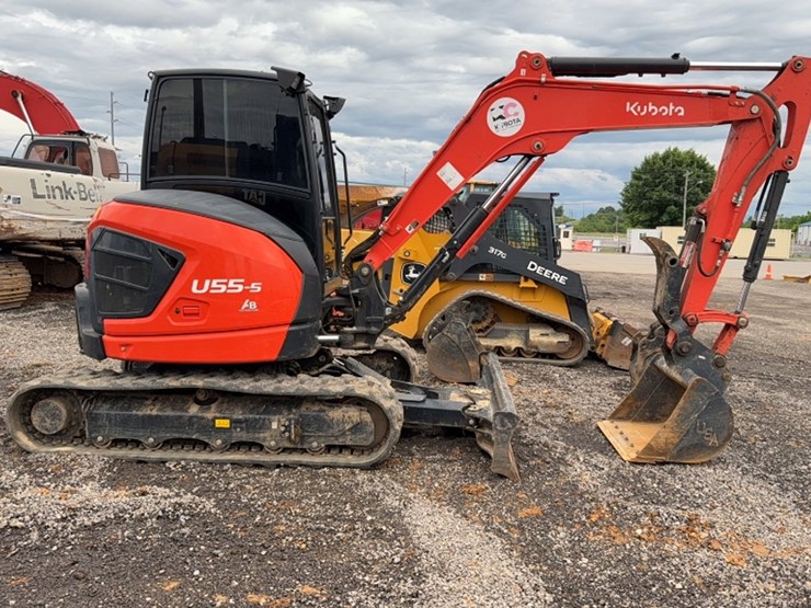 2024-kubota-u55-5-image-4