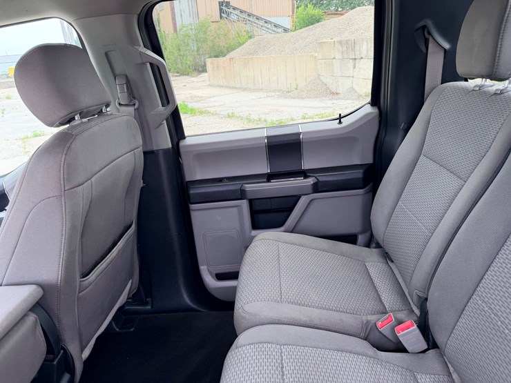 2019-ford-f150-image-60