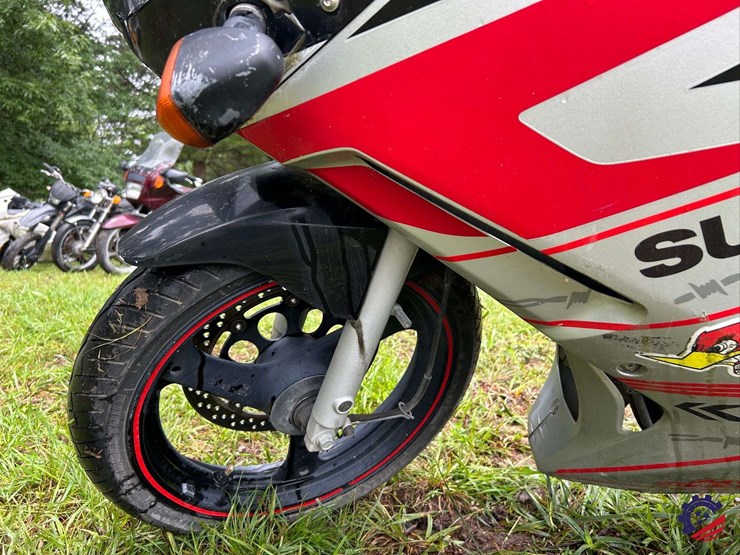 2005-suzuki-gs500-fh-motorcycle-image-5