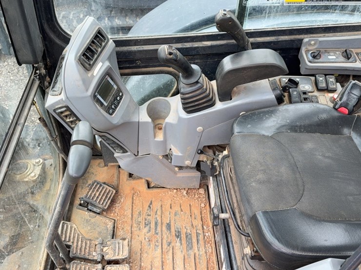 kubota-kx057-4-image-15