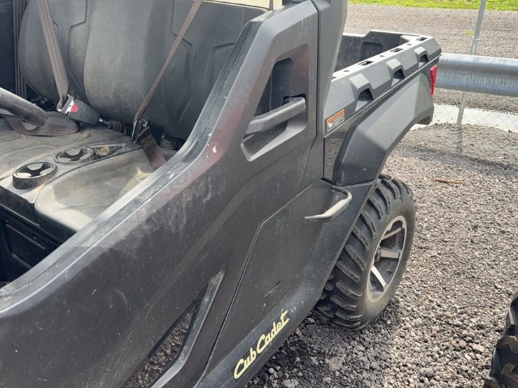 #3085-•-2019-cub-cadet-challenger-mx750-utv-image-13