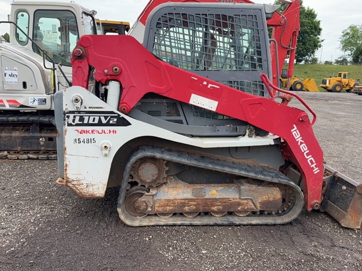 takeuchi-tl10v2-image-6