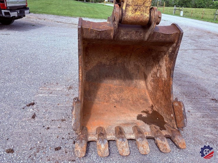 2014-komatsu-pc360-lc-10-image-14