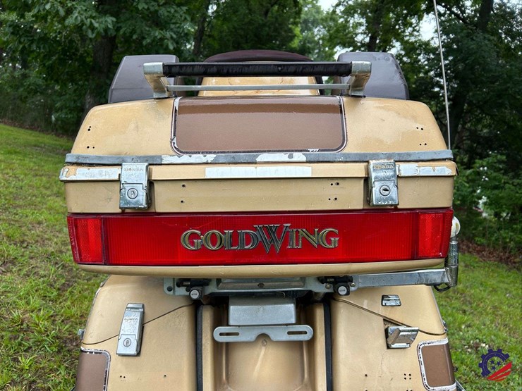 1985-honda-gl1200-(goldwing)-l-motorcycle-image-22