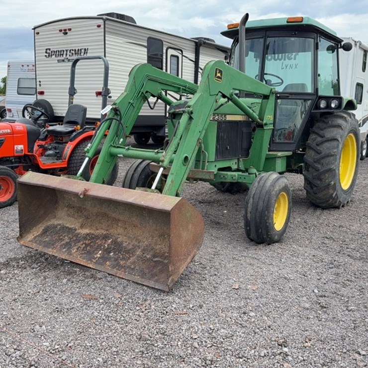 JOHN DEERE 2355
