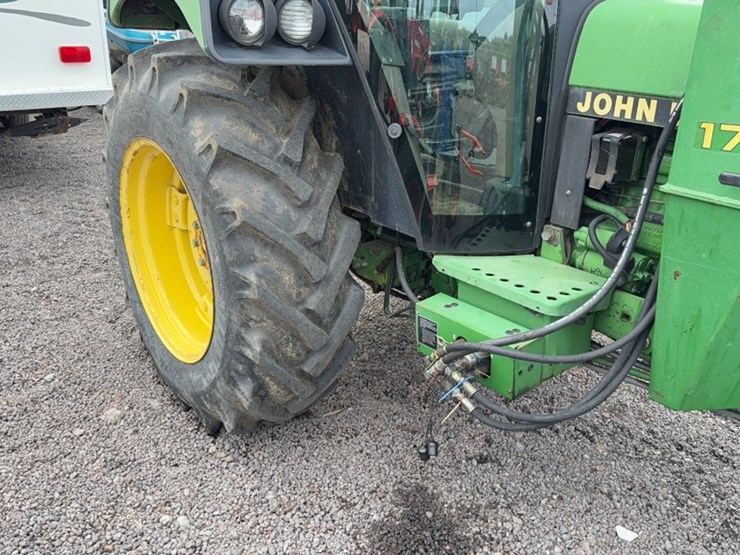 john-deere-2355-image-6