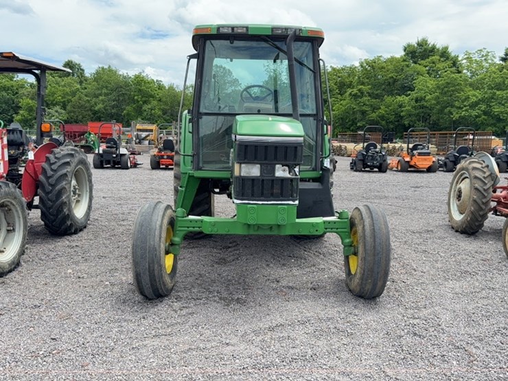 john-deere-6400-image-2