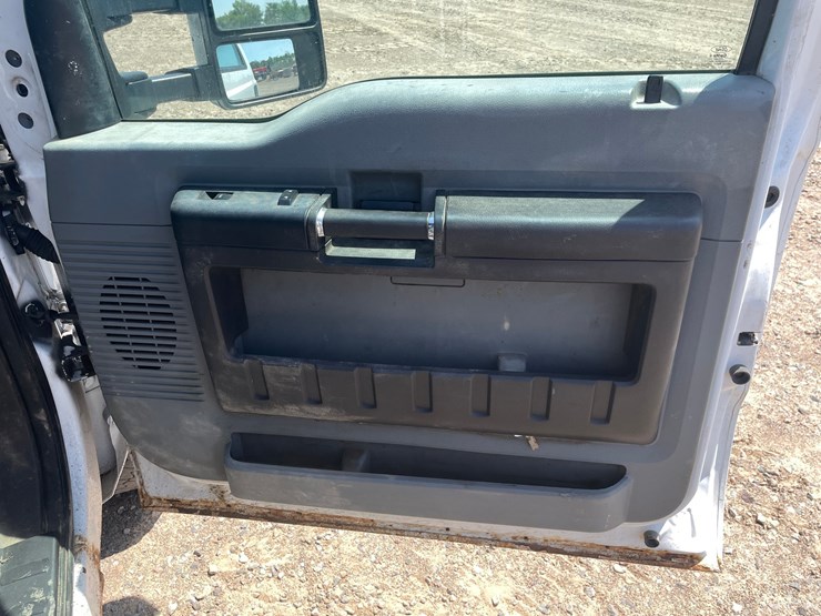 2013-ford-f250-image-38