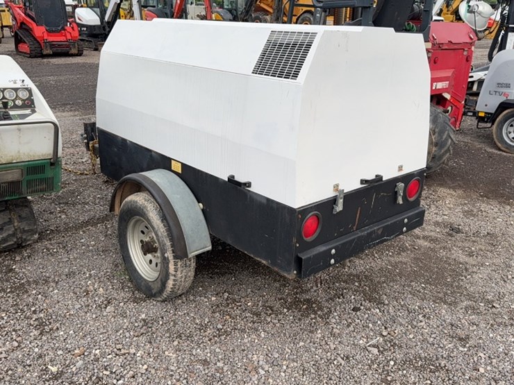 #2089-•-rotair-towable-air-compressor-image-6