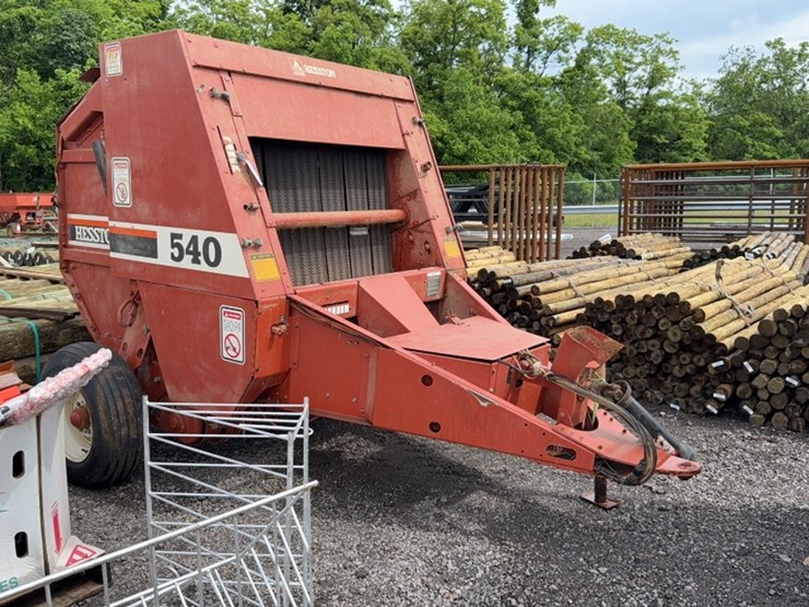 hesston-540-image-2