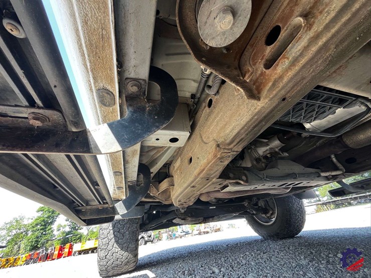 2019-chevrolet-silverado-truck-image-22