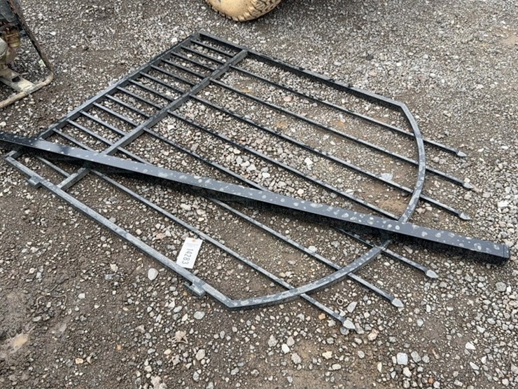 #6088-•-4'-metal-gate-image-2