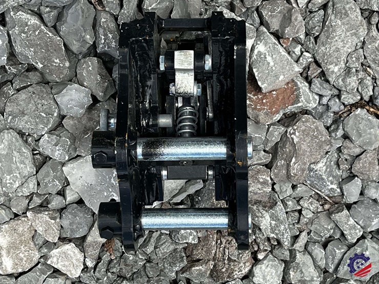 unused-2026-ce-semi-automatic-quick-change-coupler-image-2