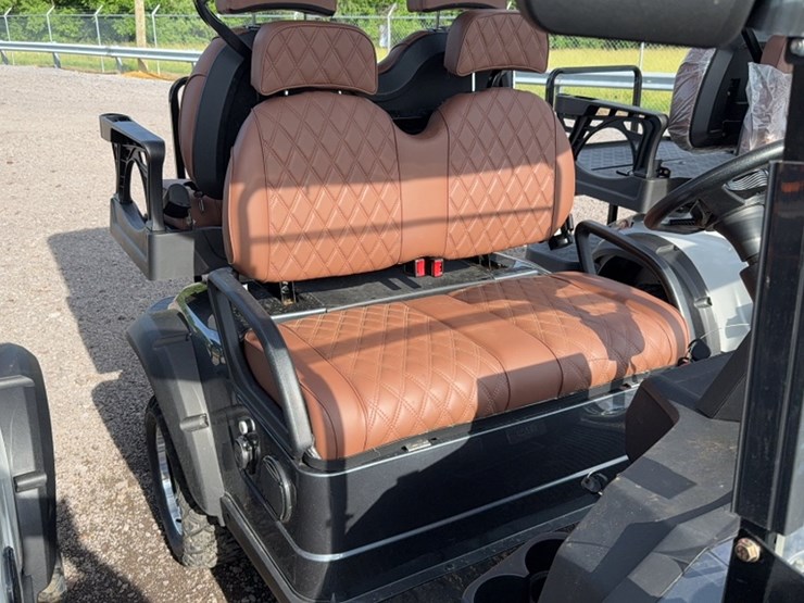 #3099-•-sdlgc-80-electric-golf-cart-image-5