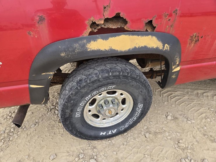 2000-chevrolet-3500-image-4