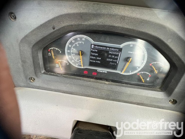 2021-volvo-a25g-image-7