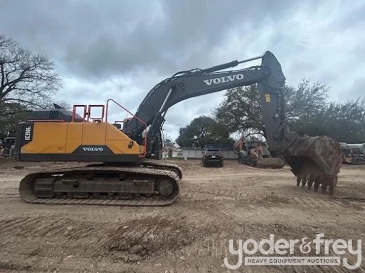 2022-volvo-ec350el-image-3