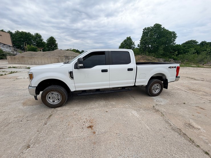 2019-ford-f250-image-4