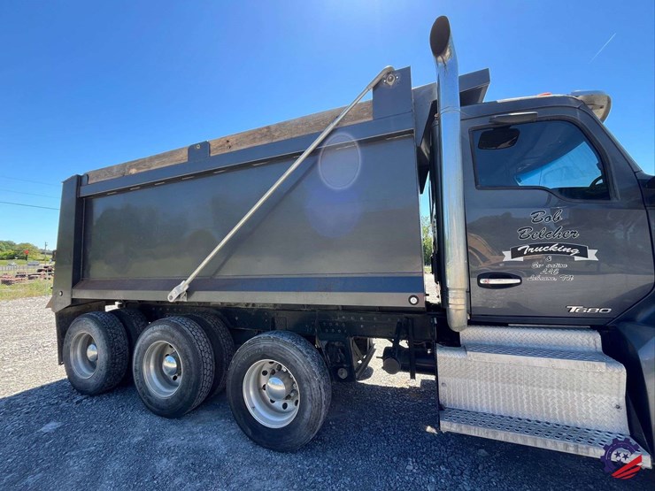 2017-kenworth-t680-image-41