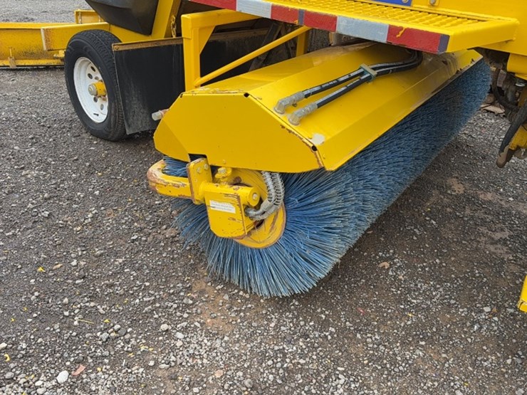 john-deere-608-image-12