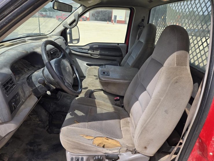 2001-ford-f450-image-14